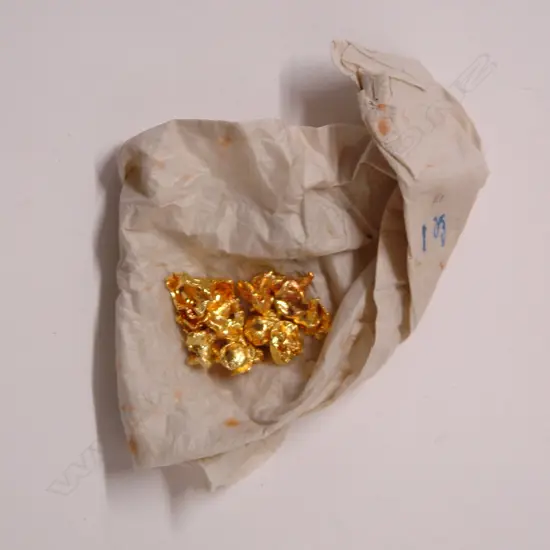 1oz. fine gold nuggets