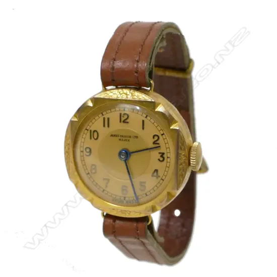 A James Pascoe 'Majex' 9ct. gold lady's wristwatch