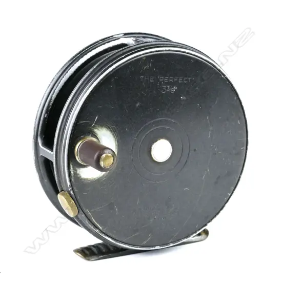 A Hardy's 3⅜” 'Perfect' fly reel