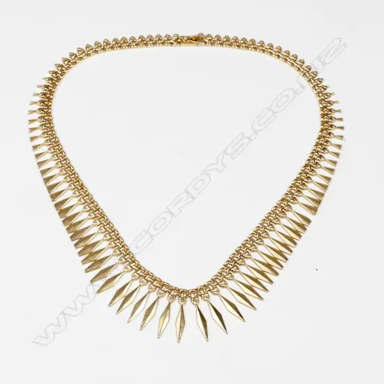 An 18ct gold Egyptian Revival necklace