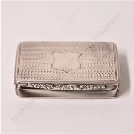 An early Victorian silver snuff box