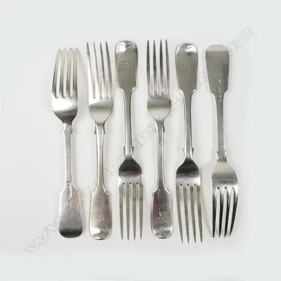 A pair of silver fiddle pattern tablespoons