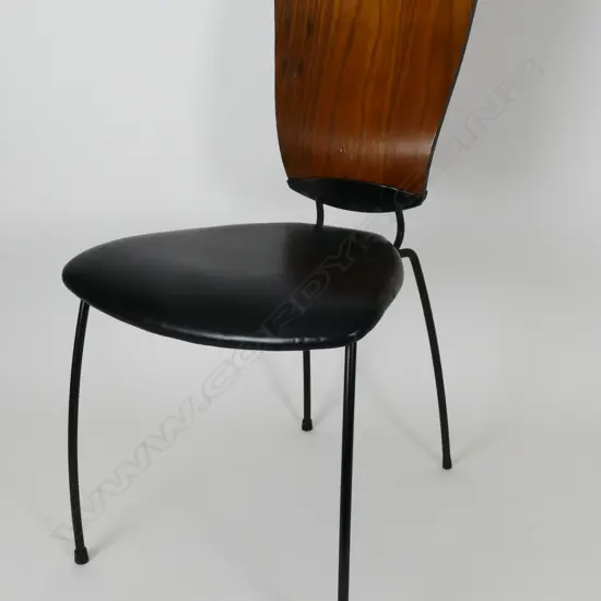 Four contemporary N.Z. made dining chairs by Gary Hunt