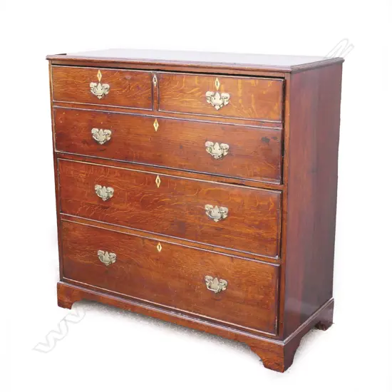 A Georgian oak secretaire chest
