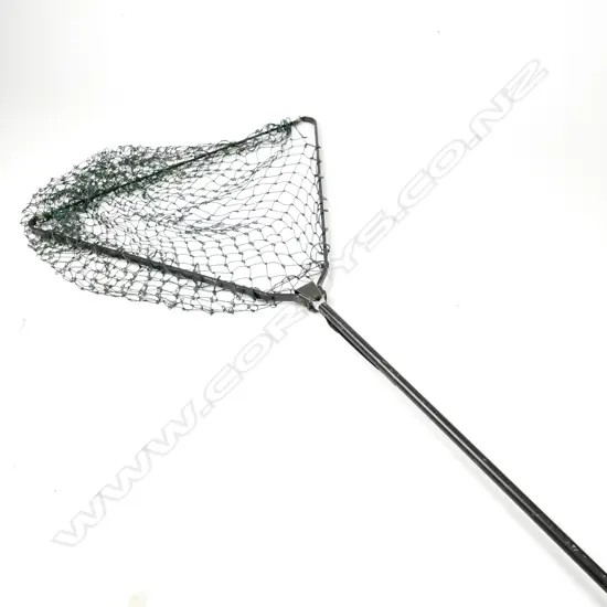 A c.1930 Hardy's large size fold-up landing net