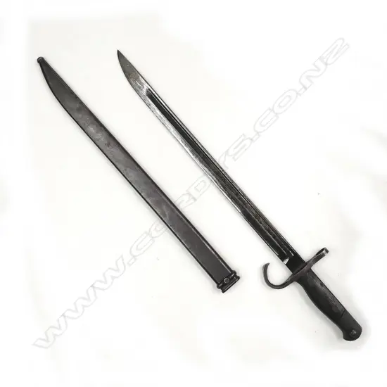 An early 20thC Japanese Type 30 1897 bayonet in scabbard