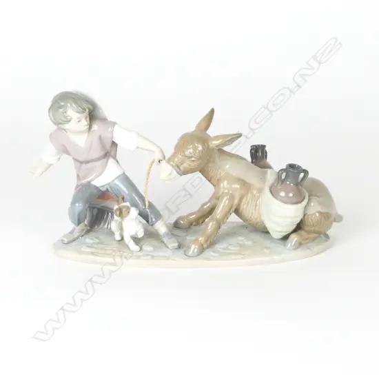 A Lladro figurine