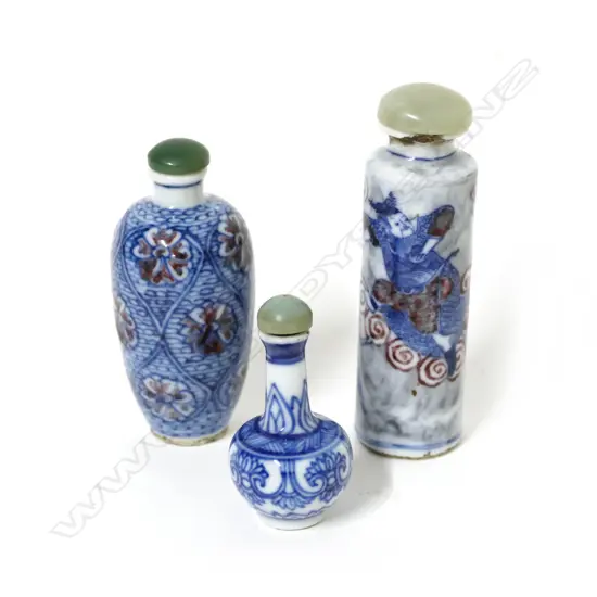 Three Chinese snuff bottles