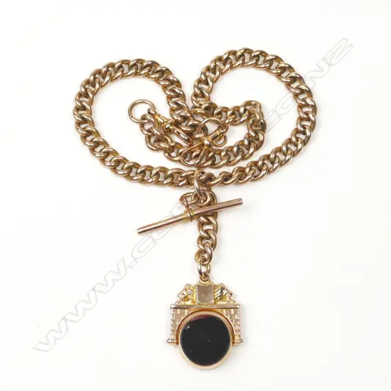 An Edwardian 9ct. gold curb link fob chain