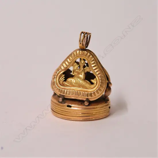 A 19thC gold fancy fob seal