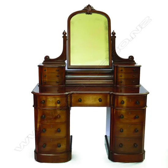 A Victorian mahogany double pedestal dressing table
