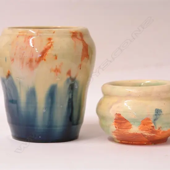 Two Briar Gardner vases