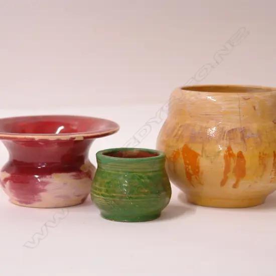 Three Briar Gardner vases