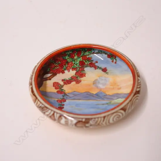 Grimwades Ltd Royal Winton 'Maoriland' small bowl and coloured volcanic landscape and lake scene with waka