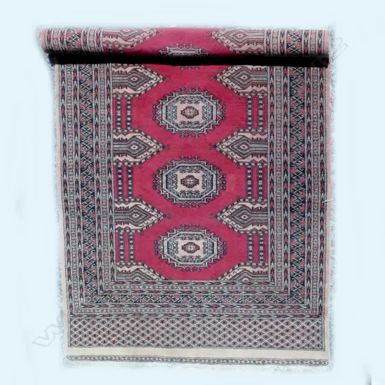 MED. PAKISTAN BOKHURA - RED