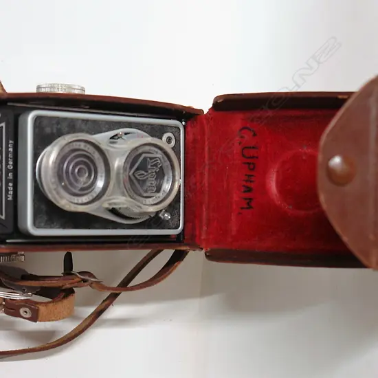 Charles Upham's Rollop camera