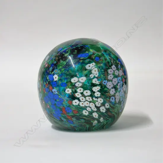 Peter Raos Garden Series art glass paperweight