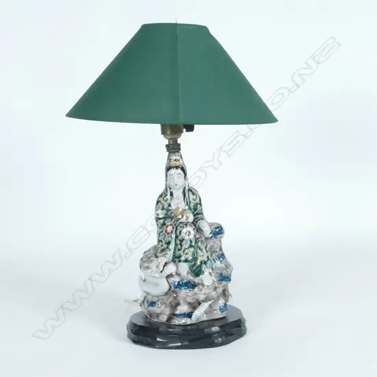 A Chinese porcelain table lamp