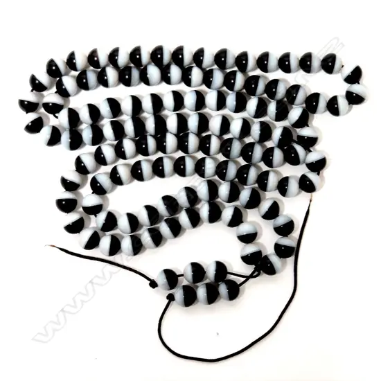 A banded agate long bead necklace