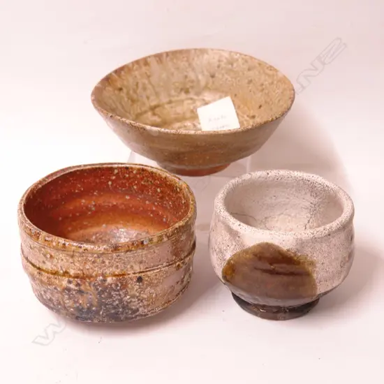 Three Japanese studio pottery pieces
