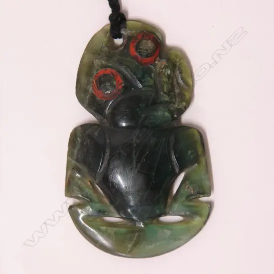 An old Maori pounamu hei tiki