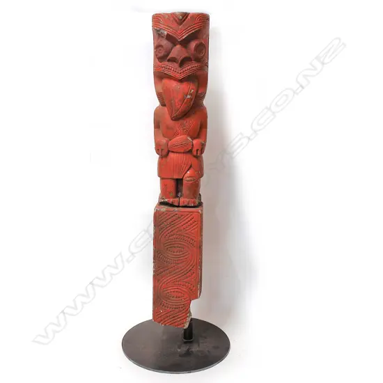 A mid-20thC Maori figural cast concrete post