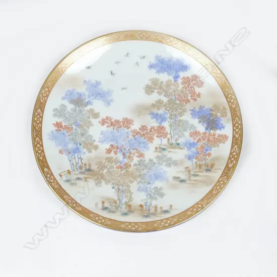 A Japanese Fukagawa circular charger