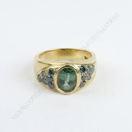 An 18ct gold and sapphire ring