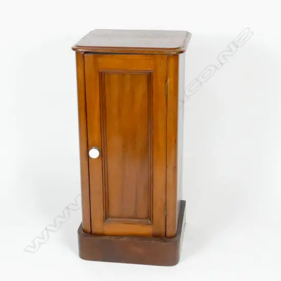 A Victorian mahogany bedside cabinet