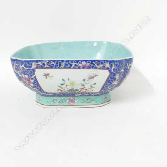 A Chinese famille rose square dish