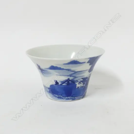 A Chinese porcelain blue and white wine cup
