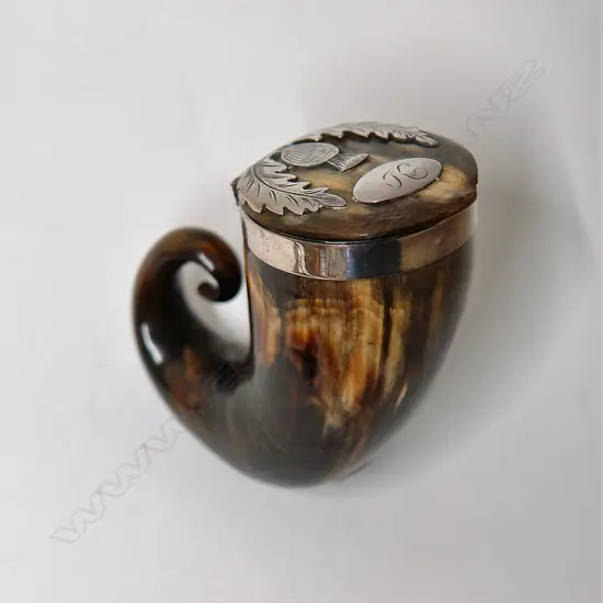 An 18thC Scottish ram's horn and silver mounted snuff mull