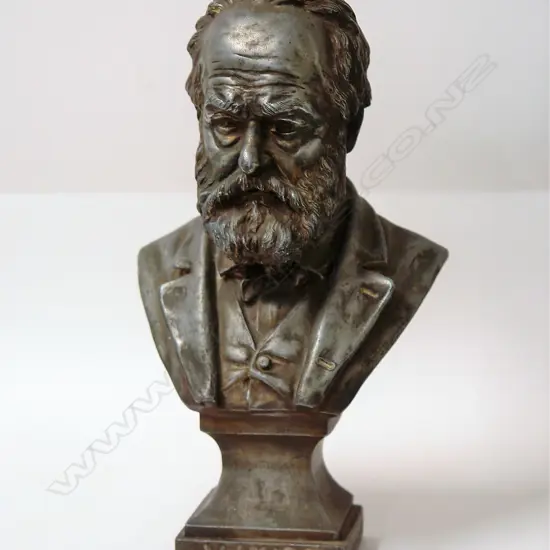 A c.1900s spelter bust of Victor Hugo
