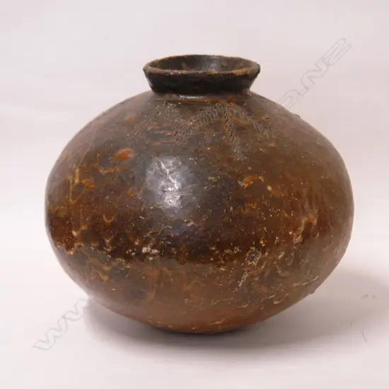A large old Fijian Lapita pottery vessel