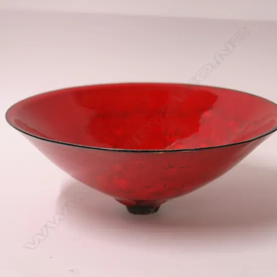 A Len Castle small 'Red Lava Bowl'