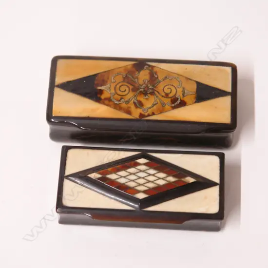 Two George III inlaid horn snuff boxes