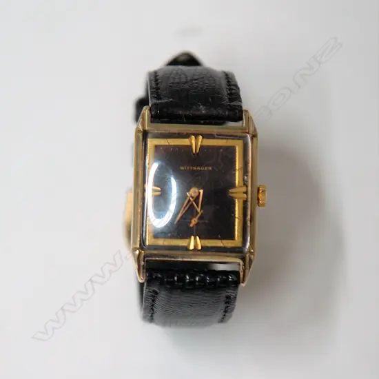 A c.1940s Wittnauer gent's gold plated wristwatch