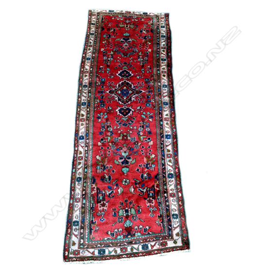 A Hamadan hand knotted runner