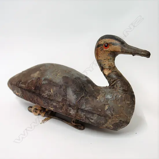 A game bird (duck) decoy