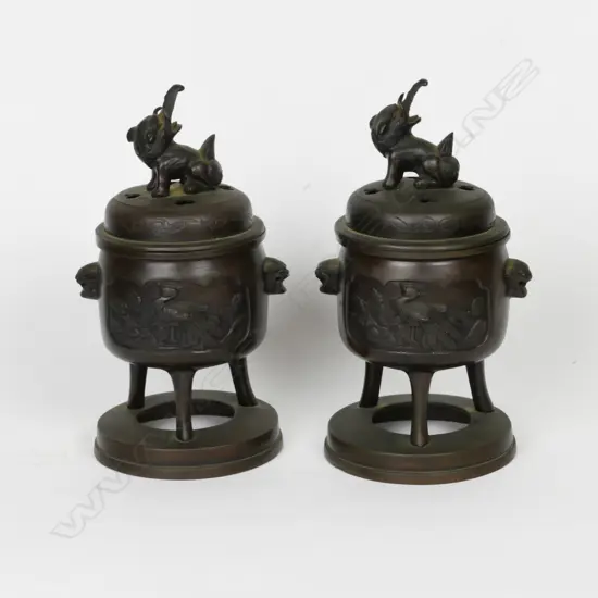 A pair of Chinese early 1900s bronze censers