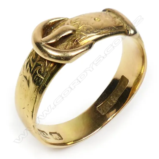 A Victorian 18ct yellow gold buckle ring,