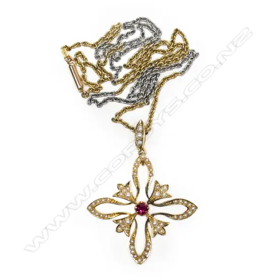 A 15ct gold Edwardian style pendant,