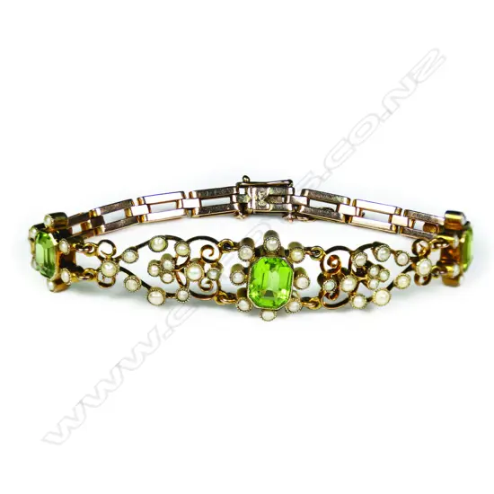 An Edwardian 9ct gold peridot and pearl bracelet,