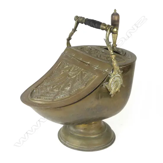 A Victorian brass coal scuttle