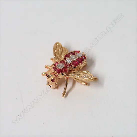 A modern Herbert Rosenthal 18ct. yellow gold ruby and diamond bee brooch