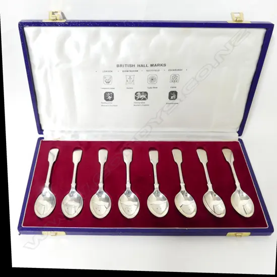 A cased set of eight Britannia and Sterling silver standard teaspoons