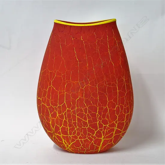 Garry Nash art glass volcanic type series lava vase