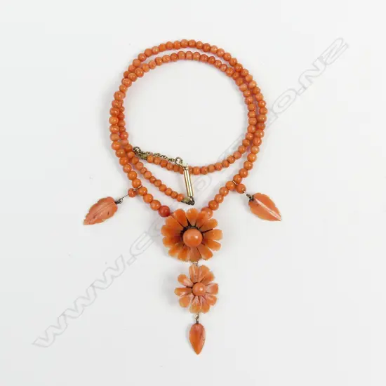 A Victorian single strand coral necklace