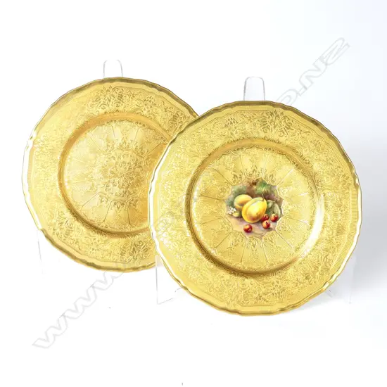 Two Royal Worcester cabinet plates