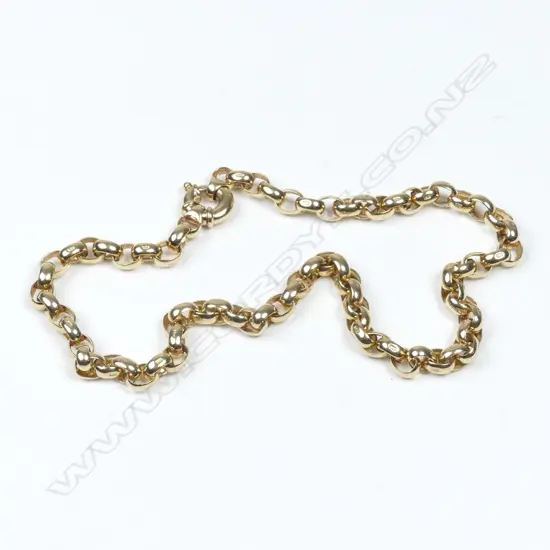 A 9ct. gold chain necklace